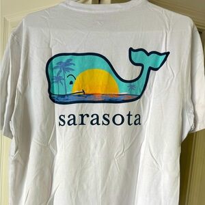 Vineyard vines white tee shirt with whale and beach design - Sarasota